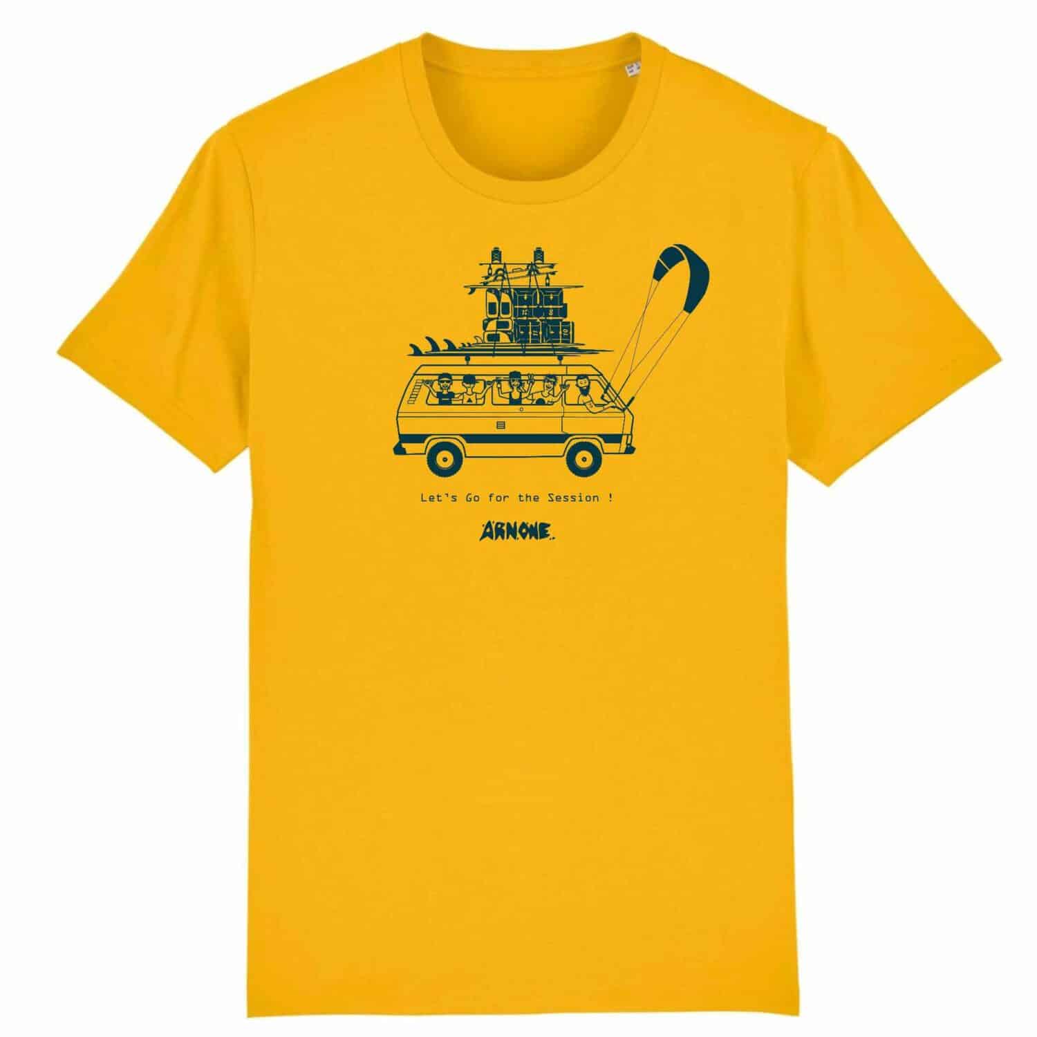 Kitesurf road trip t-shirt – friends ready to ride